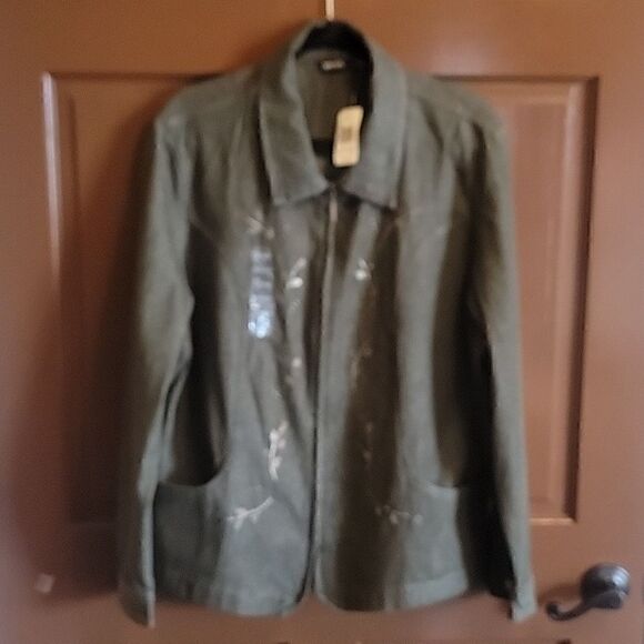 Krazy Kat-Olive colored leaf stud, denim jacket XXL. NWT. - Picture 2 of 8